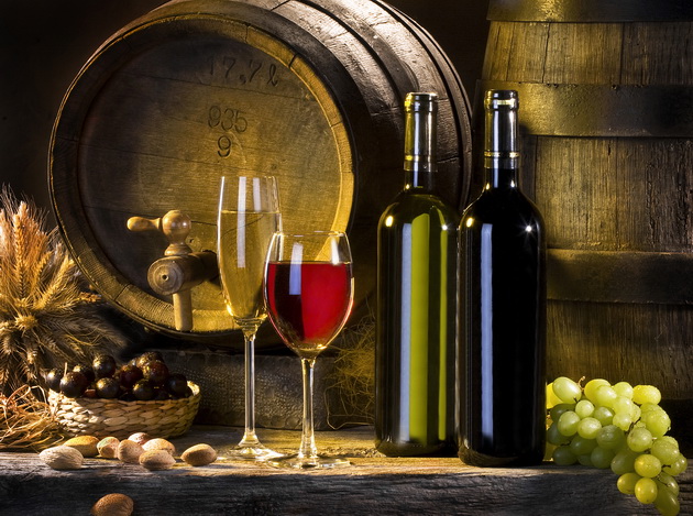 vino-poezija-pretocena-vo-casa-07.jpg