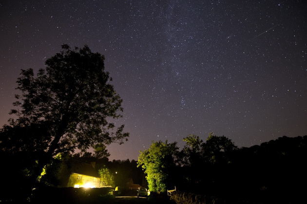 najubavite-fotografii-od-meteorskiod-dozd-perseidi-01.jpg