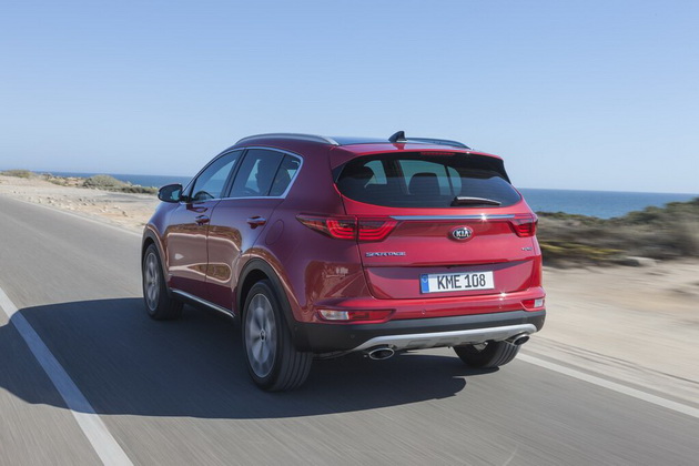kia-ke-gi-pretstavi-celosno-novite-sportage-i-optima-na-megjunarodniot-saem-za-avtomobili-vo-frankfurt-2015-2.jpg