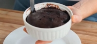 ljuboven-desert-za-dvajca-prevrtena-cokoladna-torta-01-povekje