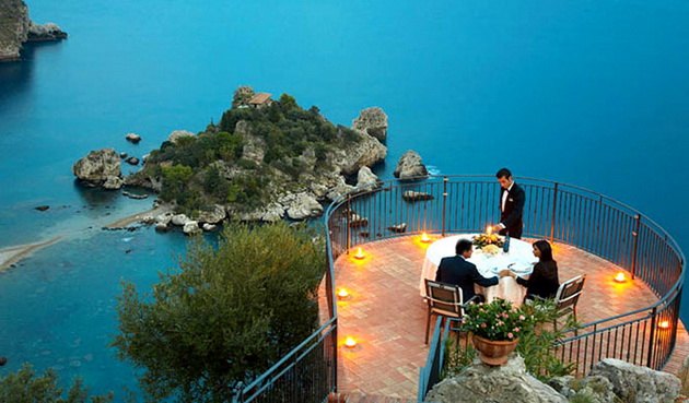 9-romanticni-mesta-vo-italija-koi-se-odlicen-izbor-za-meden-mesec-001.jpg