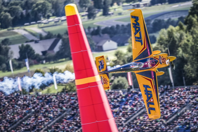 red-bull-air-race-2016-od-pustinskata-bura-direktno-vo-nov-triler-pod-alpite-03.jpg