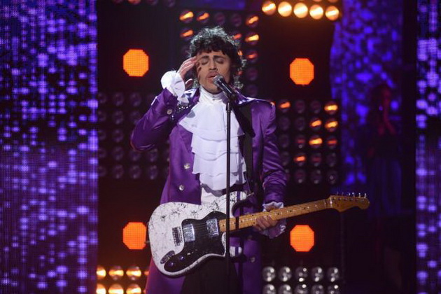 covek-kameleon-daniel-ja-otpea-purple-rain-na-prince-vo-tlzp-1.jpg