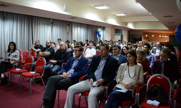 dvanaesettiot-po-red-job-fair-2016-zavrsi-1.jpg