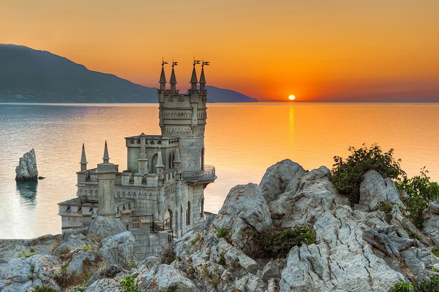 magicni-dvorci-koi-kje-ve-nateraat-da-veruvate-vo-bajki-28.jpg