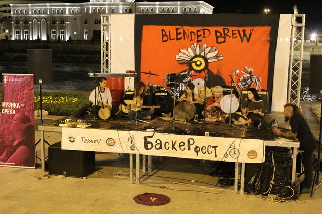 sesti-den-baskerfest-vo-skopje-artistite-se-vljubija-vo-gradot-8.jpg
