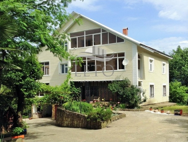 kakov-dom-mozete-da-kupite-niz-svetot-za-okolu-270-000-evra-10.jpg
