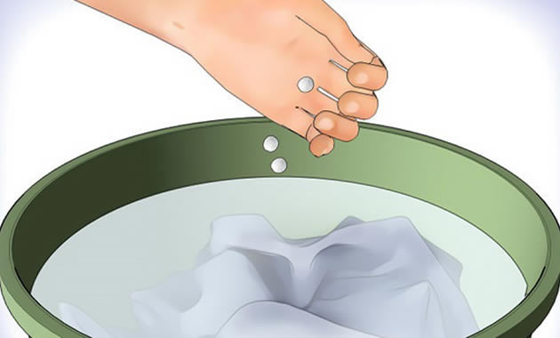 zoshto-treba-da-stavite-aspirin-vo-mashinata-dodeka-perete-bela-obleka-01.jpg