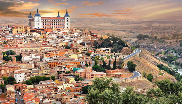 10-shpanski-gradovi-koi-zadolzhitelno-mora-da-se-najdat-na-listata-na-gradovi-koi-mora-da-gi-posetite-10toledo.jpg