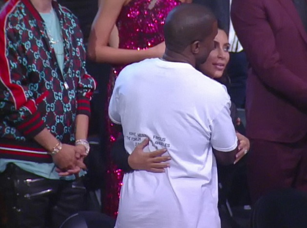 kako-kanje-vest-gi-iskoristi-slobodnite-minuti-za-nastap-na-mtv-vma-2.jpg