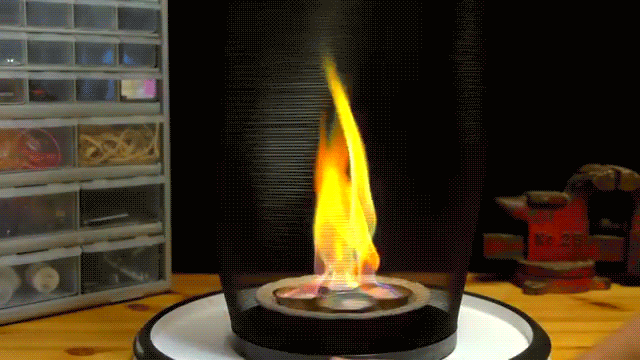 zabavni-animacii-zaradi-koi-kje-ja-zasakate-naukata-10.gif