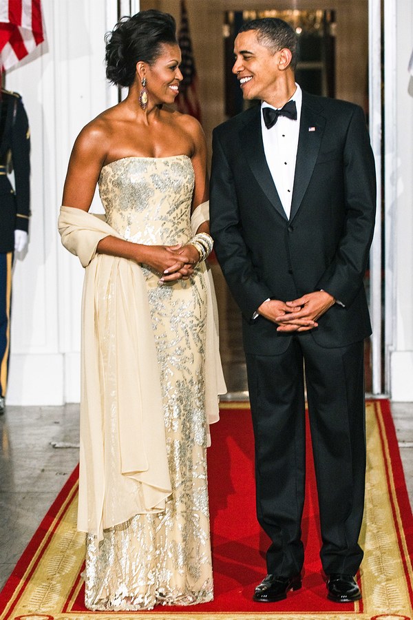 Najubavite-fustani-koi-Misel-Obama-gi-nosese-na-drzavnite-veceri-02