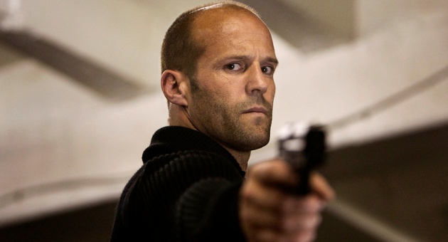 Nema-da-poveruvate-so-sto-se-zanimaval-jason-statham-pred-da-se-proslavi-01.jpg