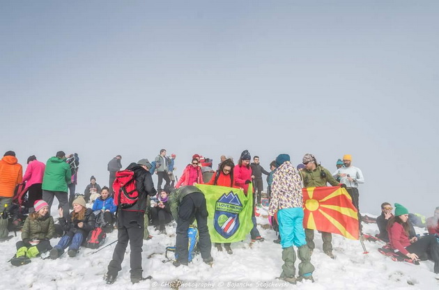 ubavina-koja-ne-se-opishuva-so-zborovi-iskacuvanje-na-jelak-shar-planina-7.jpg