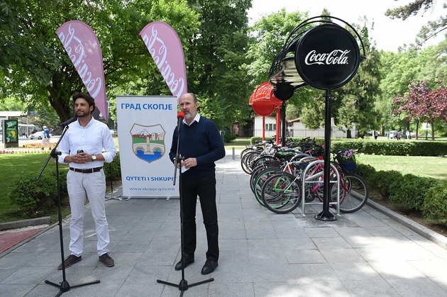 pivara-skopje-i-kompanijata-coca-cola-doniraat-parkiralista-za-velosipedi-na-gradot-skopje-5.jpg