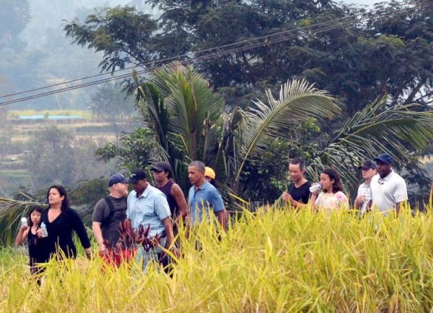 semejstvoto-obama-minuva-nezaboraven-odmor-na-bali-foto-05