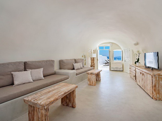 top-10-najubavi-vili-na-santorini-19.jpg
