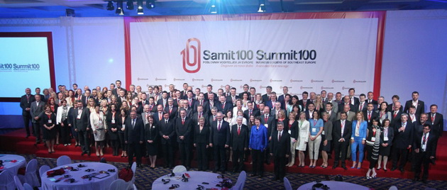 6-ti-godisen-samit100-na-biznis-lideri-od-jugoistocna-evropa-vo-skopje-na-16-i-17-oktomvri-2017-02.jpg
