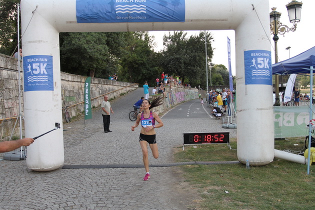 vo-skopje-startuvashe-letnata-trka-vo-trchanje-na-plazha-beach-run-2017-03.jpg