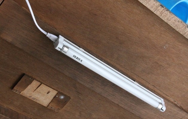 Od-star-televizor-do-nov-unikaten-akvarium (10).jpg