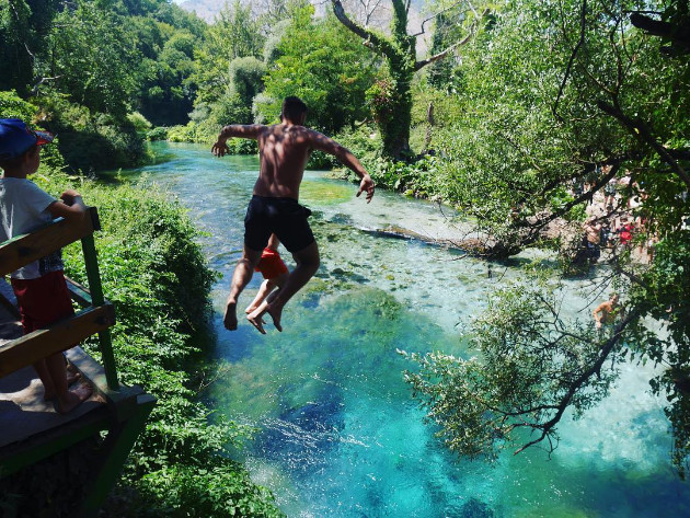 Sinoto-oko-vo-Albanija-ke-vi-go-zapre-zdivot-10.jpg