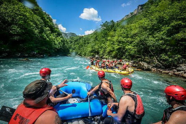 nezaboravna-avantura-5-prichini-da-odite-na-rafting-na-tara-07.jpg