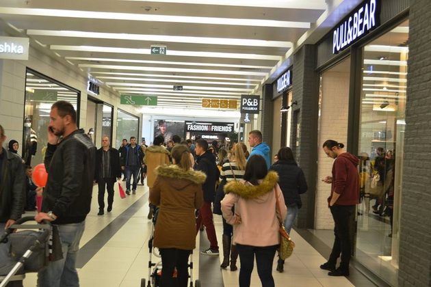 shto-se-slucuva-vo-momentov-na-black-friday-vo-skopje-city-mall-5.jpg