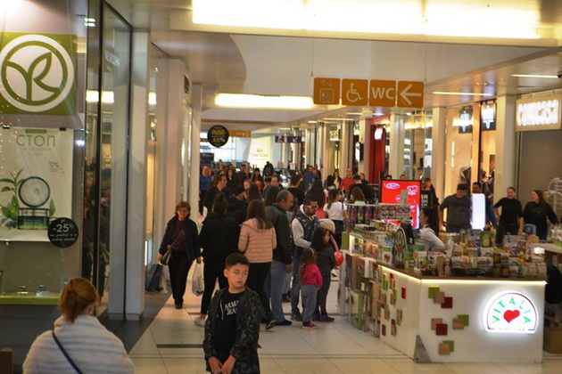 shto-se-slucuva-vo-momentov-na-black-friday-vo-skopje-city-mall-6.jpg