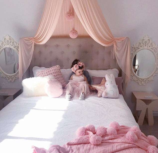 princeza-na-instagram-ima-samo-3-godini-luksuzna-palata-i-iljadnici-obozhavateli-2.jpg