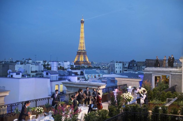 Impresivni-teras-na-pokriv-vo-Pariz-07.jpg
