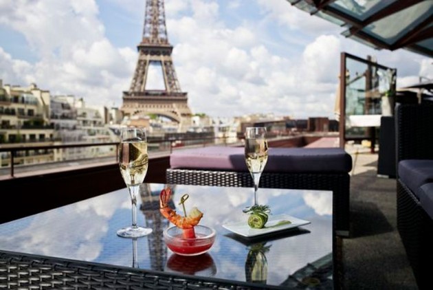 Impresivni-teras-na-pokriv-vo-Pariz-16.jpg