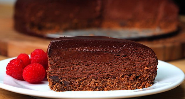 torta-od-3-sloja-cokolado-bez-kori-i-pecenje-001.jpg