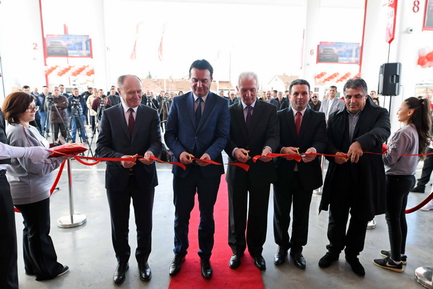nova-investicija-na-lukoil-otvorena-28ta-benzinska-stanica-vo-makedonija-a-vtora-vo-opstina-gazi-baba-1.jpg