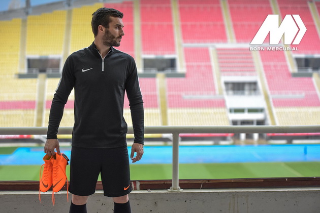 sport-vision-zaedno-so-darko-glisik-ja-pretstavuvaat-najdobrata-kopacka-dosega-od-serijata-nike-mercurial-superfly-360-03.jpg
