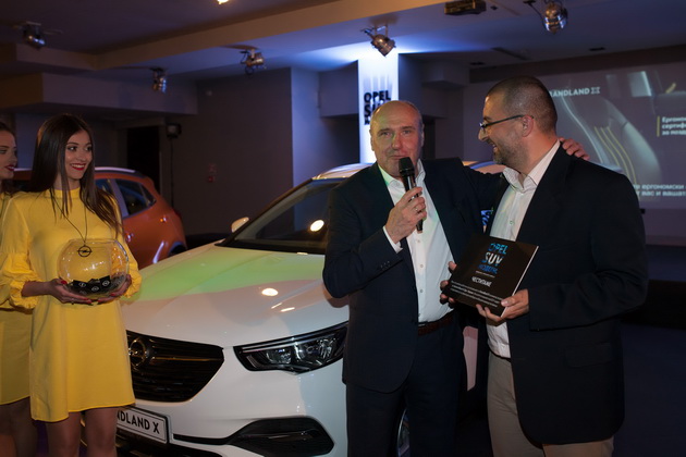 svecena-promocija-na-novite-suv-modeli-na-opel-vo-skopje-02.jpg