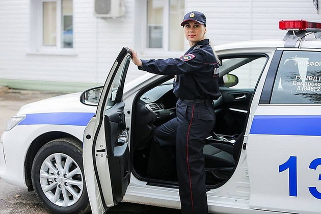 beli-zdolnishta-vo-fidzi-kakvi-uniformi-nosat-policajcite-niz-svetot-foto-19.jpg