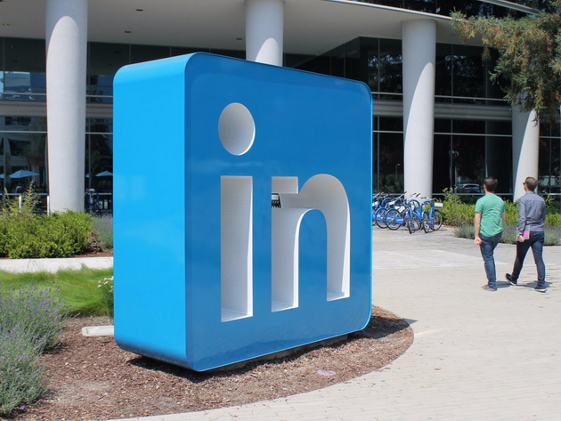 od-besplatni-deserti-do-sobi-za-zabava-kako-e-da-se-bide-praktikant-vo-linkedin-05.jpg