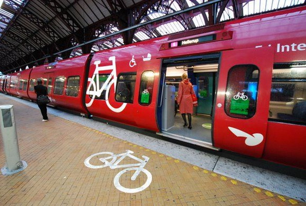 vo-kopenhagen-smeete-da-vlezete-so-velosiped-vo-metro-foto-04.jpg