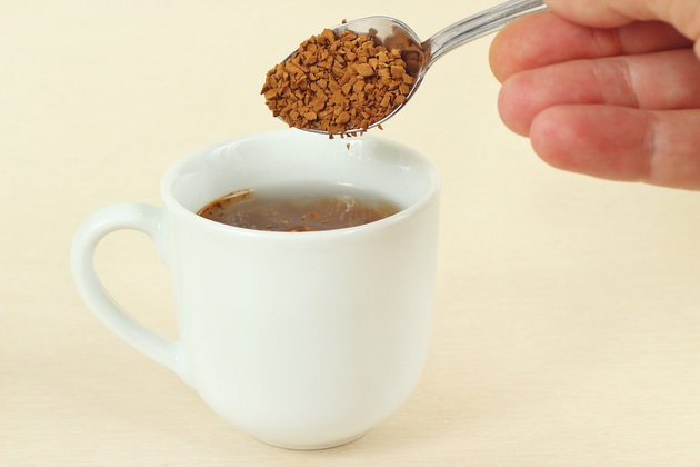 6-greshki-shto-gi-pravat-lugjeto-pri-kupuvanje-i-konsumiranje-na-kafe-05.jpg