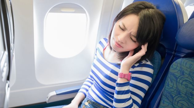 shto-se-sluchuva-so-vasheto-telo-koga-patuvate-so-avion-01.jpg