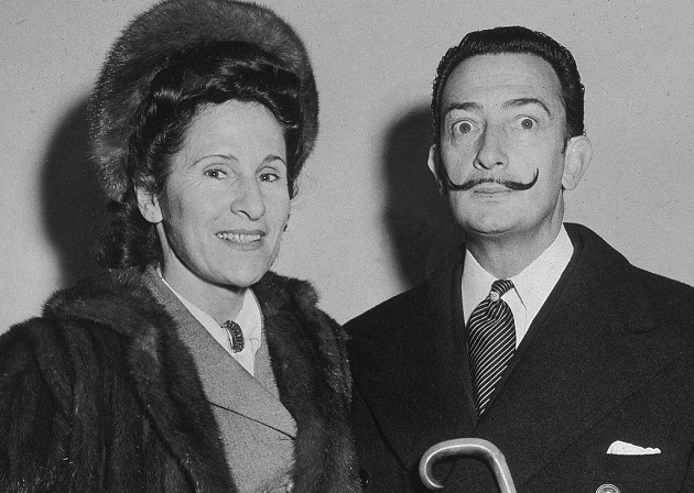 mrachnata-i-uzhasna-strana-na-soprugata-i-najgolema-muza-na-salvador-dali-04.jpg