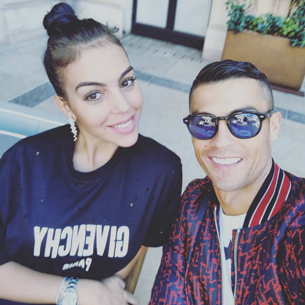 rusa-ili-crna-georgina-rodriguez-testira-frizuri-dodeka-ronaldo-e-obvinet-za-siluvanje-foto-02.jpg