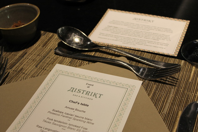 sovrshen-nastan-za-hedonisti-i-vljubenici-vo-hranata-chefs-table-vo-distrikt-bar-i-restoran-02.JPG