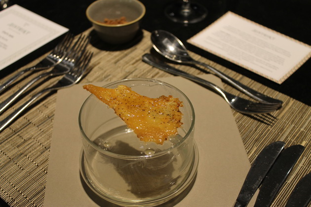 sovrshen-nastan-za-hedonisti-i-vljubenici-vo-hranata-chefs-table-vo-distrikt-bar-i-restoran-08.JPG