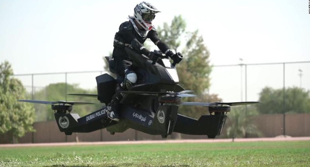 Policijata-vo-Dubai-zapocna-da-koristi-letecki-motori-01.jpg