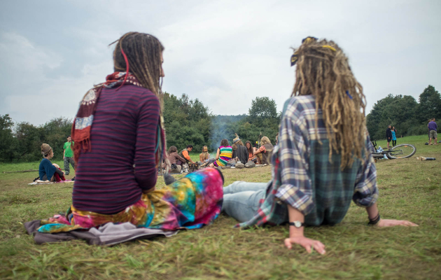 rainbow gathering privremei sobiri koi se slucuvaat nasekade niz svetot 10