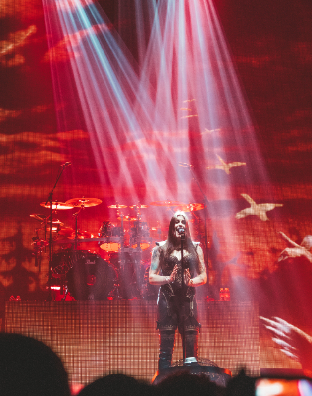 Eksluzivno intervju so tomas hopolainen od nightwish preku nashata muzika im davame moznost na lugjeto da pobegnat i da sozdadat svoj univerzum 11