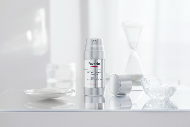 blesnete-vo-novata-godina-so-inovativniot-eucerin-hyaluron-filler-nokjen-piling-i-serum-02.jpg