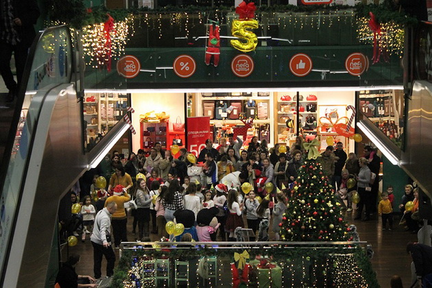 capitol-mall-go-proslavuva-svojot-5-ti-rodenden-so-zabava-za-celoto-semejstvo-04.jpg