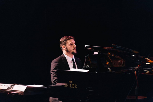 novogodisna-jazz-bajka-budenje-na-zaspanata-ubavica-02.jpg